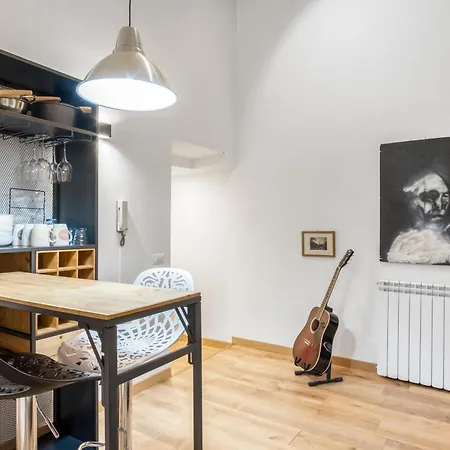 아파트 L'arte Dei Sogni With Terrace- Trastevere District